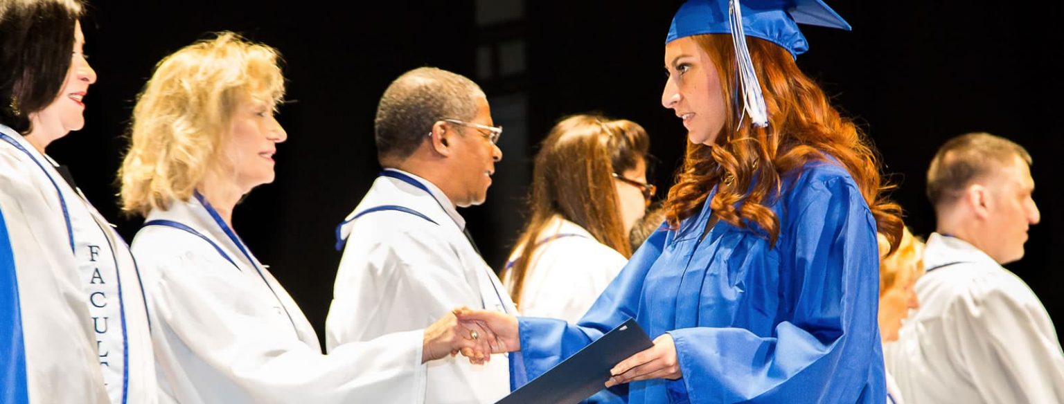 Glendale Career College (GCC) Celebrates Graduates at Spring